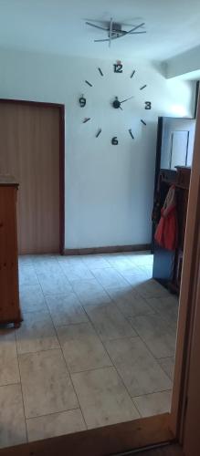 Chalupa pod hradem Talmberk in Sazava