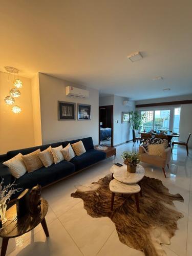 Lujoso y Amplio Departamento