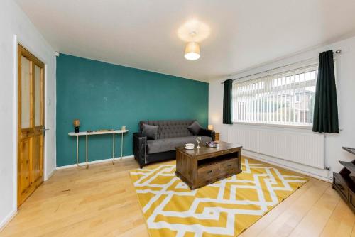 Charming Cosy Home - Your Retreat Awaits, Manchester (zdjęcie 3)