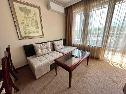 Downtown Luxury private apartments 1