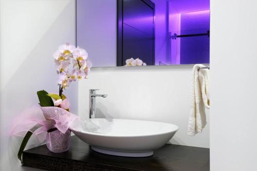 Urban Trend - Guest House - image 13