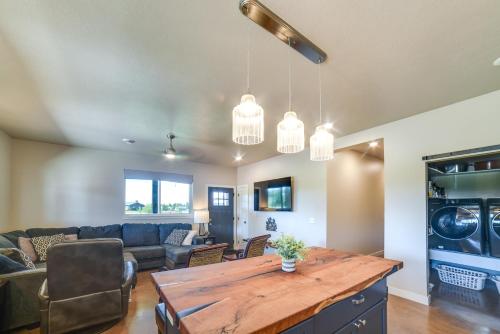 Missouri River Retreat Less Than 1 Mi to the Water! in ปีแอร์ (SD)