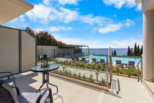 Balcony/terrace, Momento Suites in Vlachata