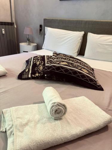 Duca's Guest House - image 13