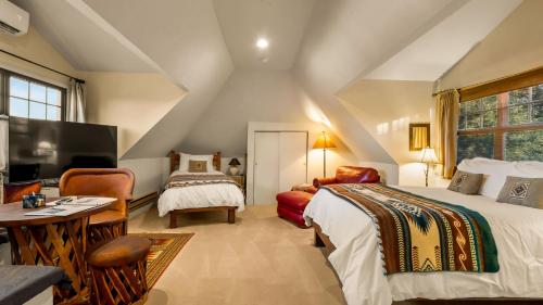 Tubac Country Inn