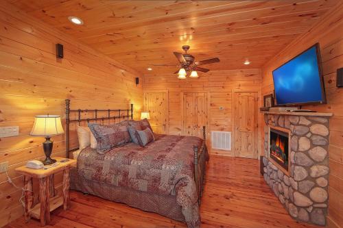 Moonstruck Holiday home in Rocky Grove, USA