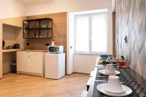 Dillo alla Luna luxury apartment, Naples (photo 8)