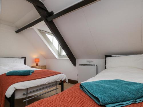 Exterior view, Shelstone in Dunsley