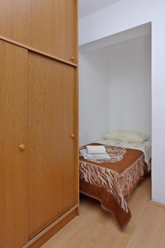 One-Bedroom Apartment with Terrace image 10