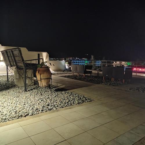 Rododafni Apartments near Rapaniana Beach