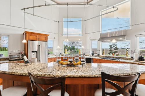 New Skagit Tulip Farm Estate 3 beds 2 baths in 拉康納 (WA)