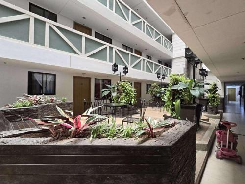 2BR FAMILY GROUPS AFFORD STAYCATION TAGAYTAY