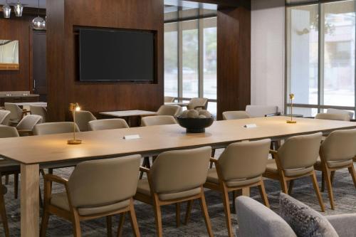 Residence Inn by Marriott Los Angeles Pasadena/Old Town - image 6