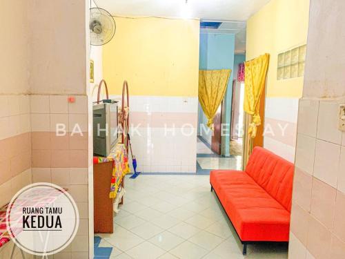 Baihaki Homestay in เมลอร์