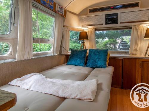 Escapade insolite dans une Airstream vintage en Anjou - FR-1-622-111 in La Ménitré