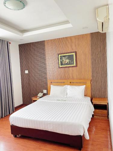 Superior Double or Twin Room - B image 2