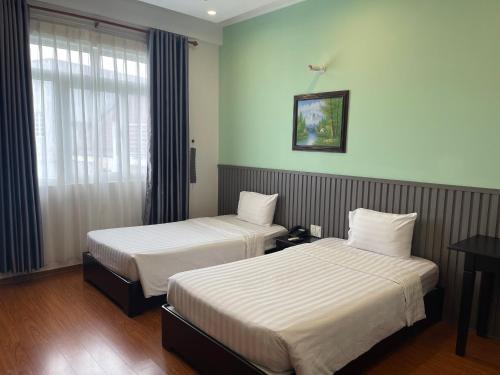 Superior Double or Twin Room - B image 10