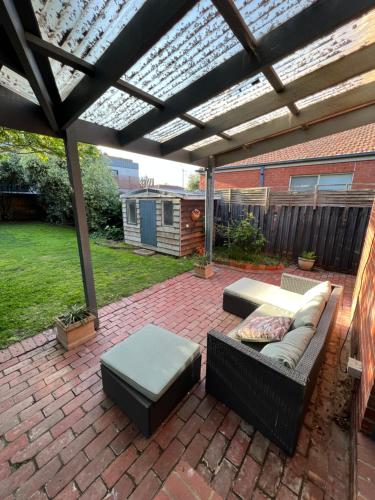 Facilities, Spacious Private Rooms in Mckinnon 3 min to Train Station, Cafes and close to Monash Uni in Caulfield