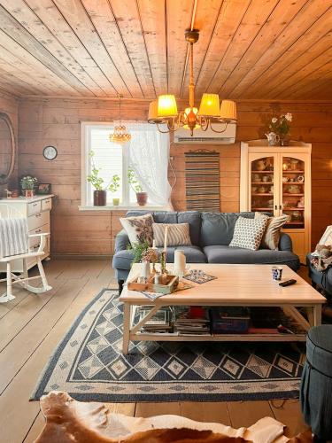 外部景觀, Historic Villa By The Sea In Solund in 哈爾德百克