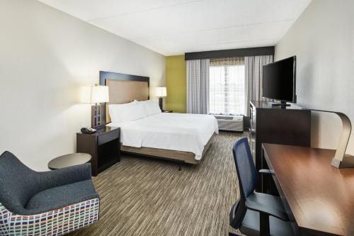 King Room - Disability Access image 5