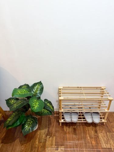 Lees Transient Unit 5 in Digos