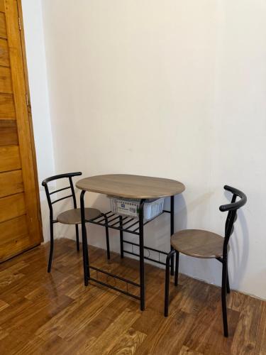 Lees Transient Unit 5 in Digos