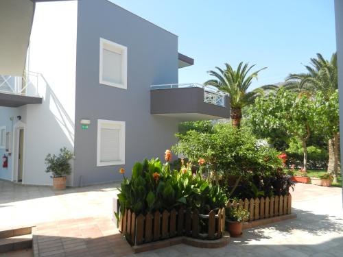 Athena Hotel - image 14