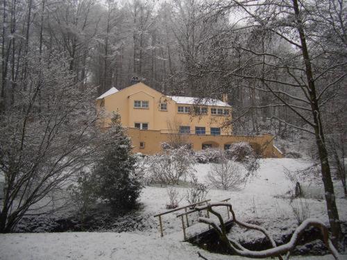 Le Manoir De Morimont – Ottignies, NY