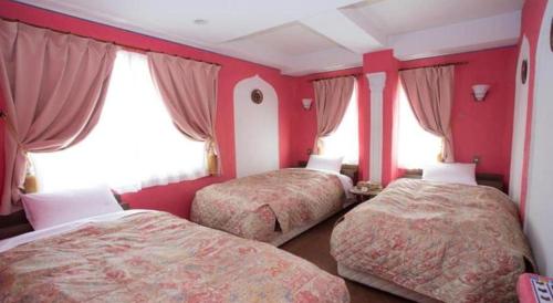 Arabian Art Hotel & Gallery