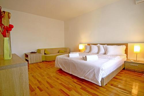 Duplex Apartment image 10