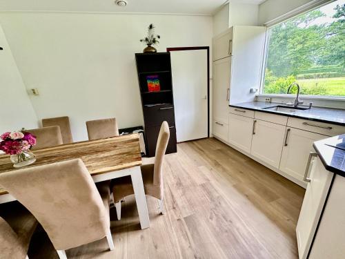 廚房, Vakantiewoning Het leeft in je in 亨厄洛
