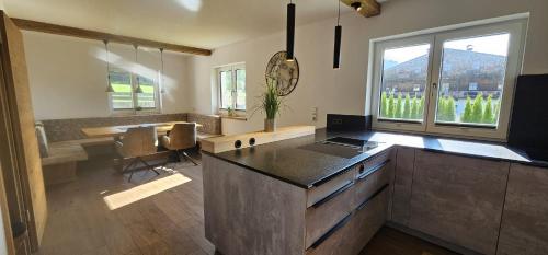 ห้องครัว, Ferienwohnungen Martlhof in กรีเบิน