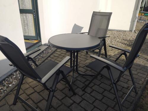 Ahlbeck Haus Ostpreussen WLA5 strandnah mit WLAN und Terrasse - image 2