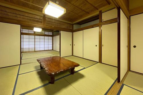 Koyasan Gokuraku Stay