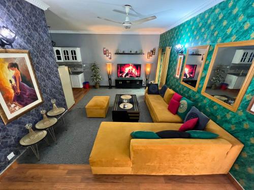 LUXURY family cottage - image 5