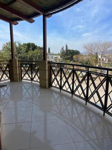 LUXURY Penthouse APARTMENT park and hills view - LUXURY standard APARTMENT lower floor - image 12