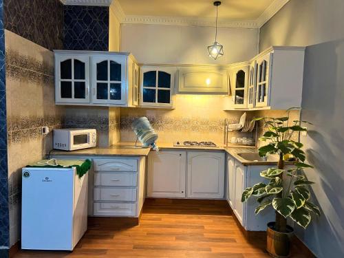 LUXURY family cottage - image 8
