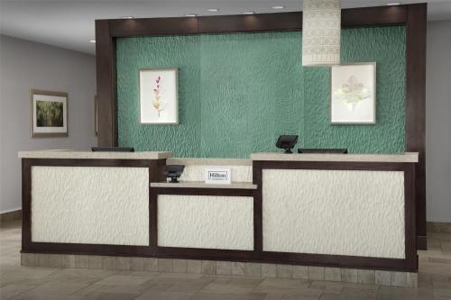 Hilton Garden Inn Gallup - image 11