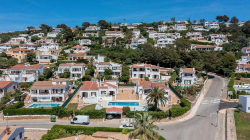 Villas 84 Est & Oest, Son Bou By MENORCARENTALS