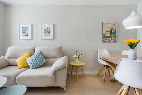 Sorolla 105, luxury, beach, free parking, all services, quite neighborhood, SO, Málaga (photo 9)