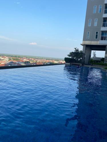 Comfy New Apartment inside Mall in Sukulilo