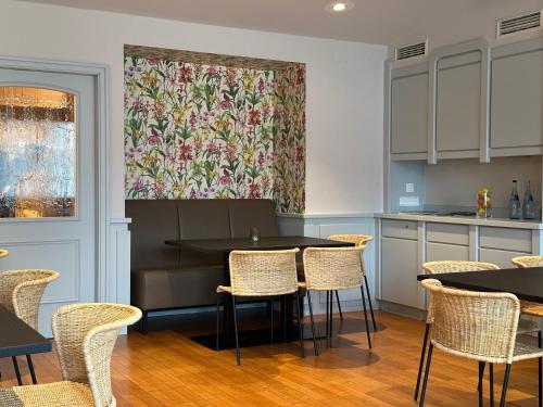 餐廳, 楚姆巴德酒店 (Gasthof zum Bad) in 朗格瑙