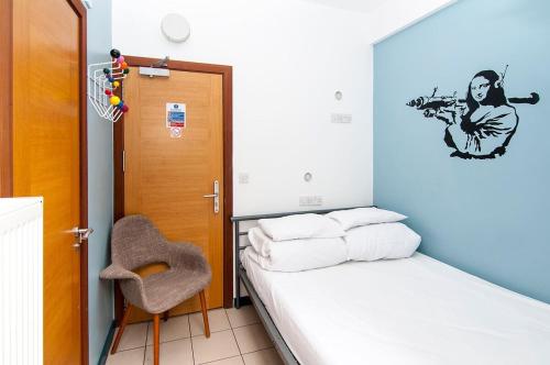 Double bedded private bedroom with ensuite, Londyn