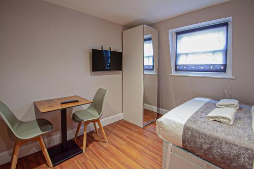 Imperial Court Studios - image 14