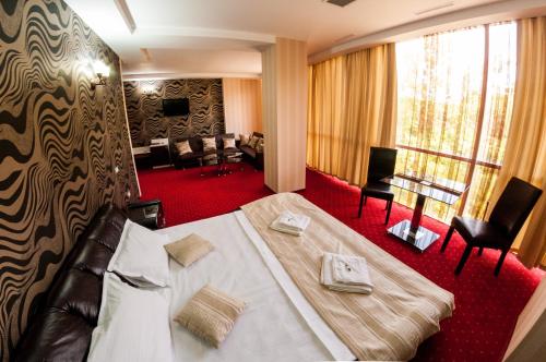 Hotel Boutique Shine - image 13