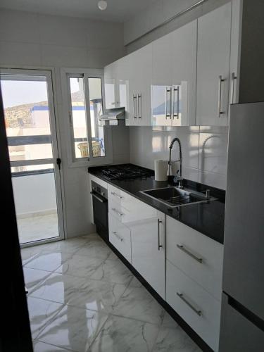 Seaview carabonita in 알 호세 이마