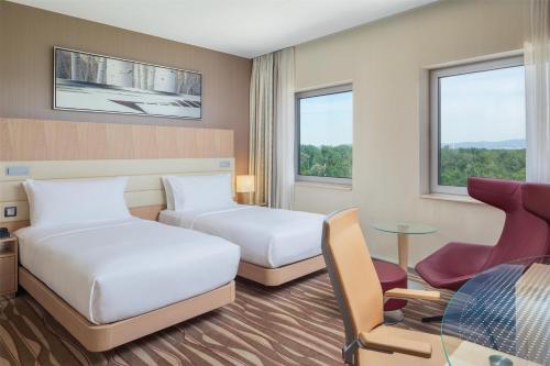Hilton Frankfurt Airport, Frankfurt/Main (photo 5)