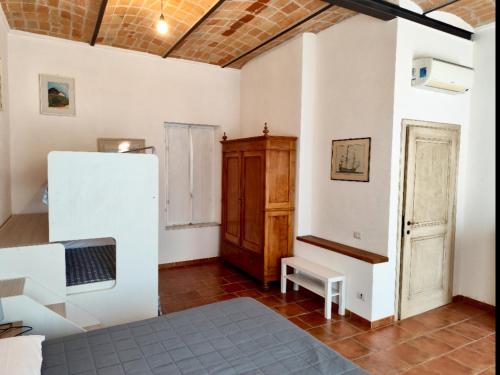 Tenuta MONVILLONE Country House & Restaurant - Tap to explore photos