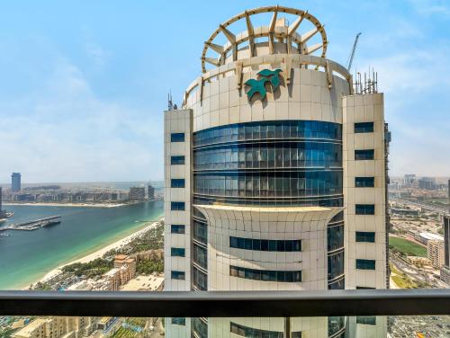 Amazing Design Colorfull Flat Palm Jumeirah View in Heart of Marina, Дубай (фото 10)