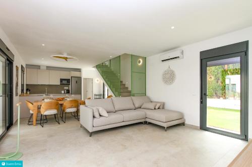 Casa 1 Olivo in Els Molins Beach